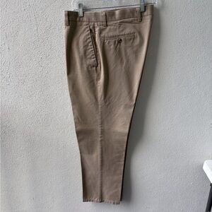 Dockers Individual Fit Waistband Flat Front Sz 34 Khakis Business Casual Office
